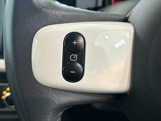 トゥインゴ ＥＤＣ　バックカメラ（22枚目）