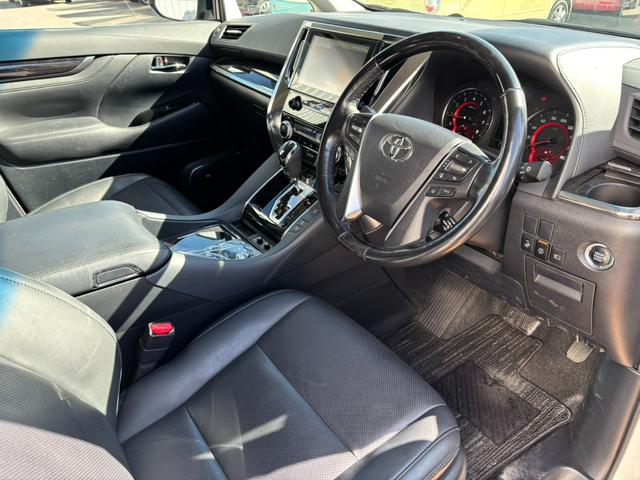 ヴェルファイア ２．５Ｚ　Ｇエディション　ナビ　ＴＶ　Ｂｌｕｅｔｏｏｔｈ　サンルーフ　フリップダウンモニター（9枚目）