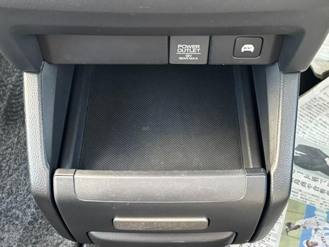 オデッセイハイブリッド ハイブリッドアブソルート・ホンダセンシングEXパック ナビ バックカメラ 両側電動スライドドア ETC(8枚目)