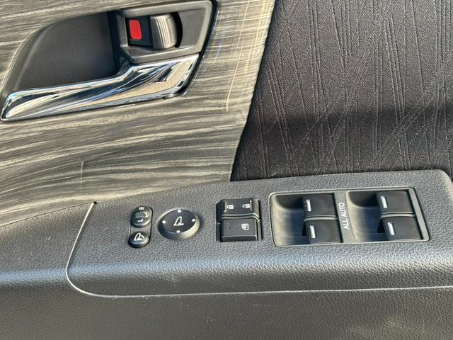 オデッセイハイブリッド ハイブリッドアブソルート・ホンダセンシングEXパック ナビ バックカメラ 両側電動スライドドア ETC(12枚目)