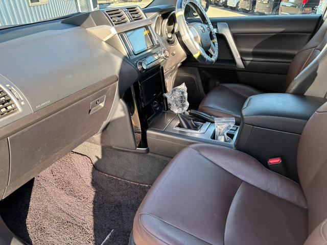 ランドクルーザープラド ＴＸ　Ｌパッケージ・Ｇ－フロンティア（5枚目）