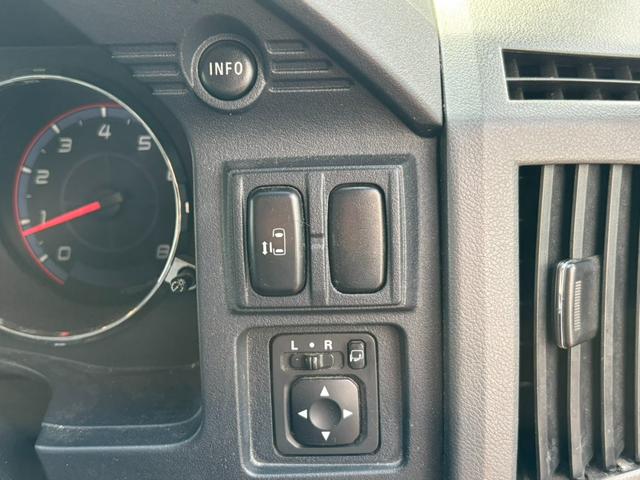 デリカD:5 エクシードII(19枚目)