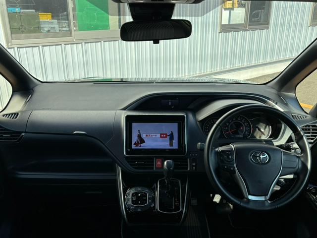 ヴォクシー ZS 煌(18枚目)