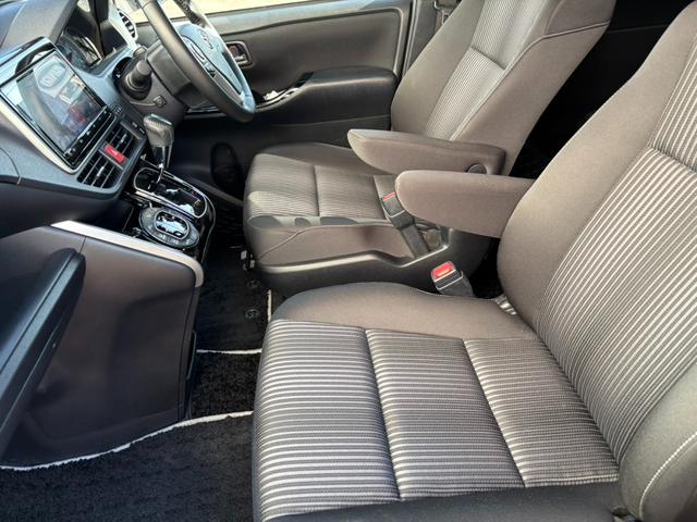 ヴォクシー ZS 煌(32枚目)