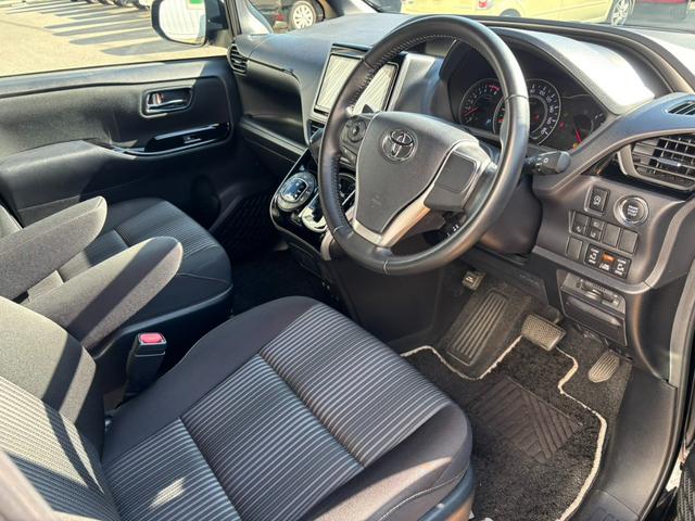 ヴォクシー ZS 煌(35枚目)