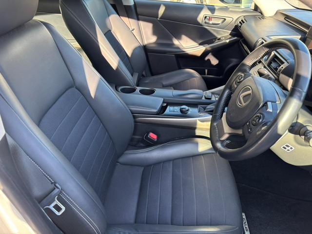 ＩＳ ＩＳ３００ｈ（35枚目）