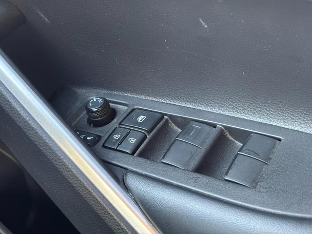 カローラクロス Z バックカメラ ETC ディスプレイオーディオ(18枚目)