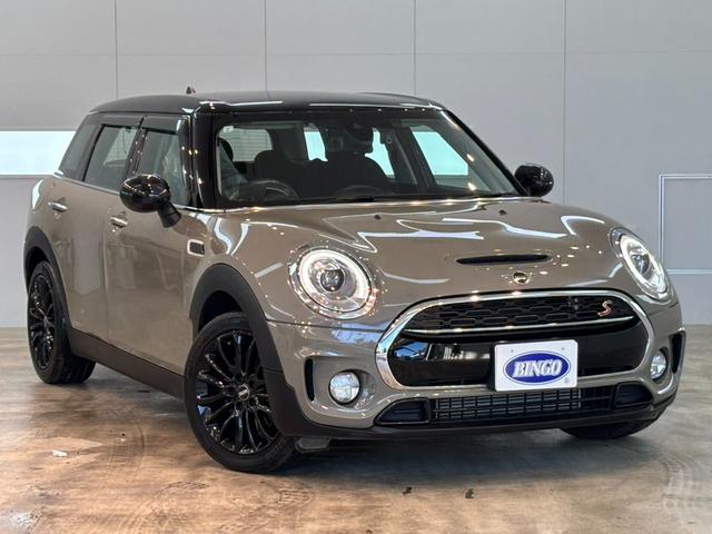 MINI クーパーSD クラブマン スマートキー/電動リアゲート/バックカメラ/ドライブレコーダー/クルーズコントロール/ステアリングスイッチ/blutooth/(3枚目)