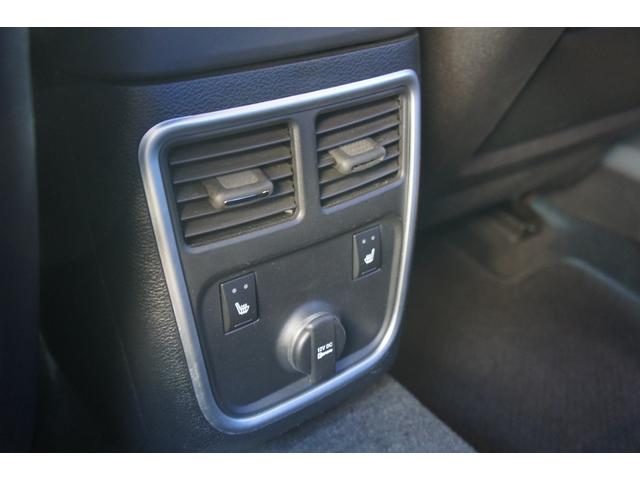 5.7HEMI CARFAX本国走行証明付 左ハンドル 300CLuxury パノラミックサンルーフ アダクティブクルーズコントロール シートエアコン ドリンク温冷機能 ハンドルヒーター バックモニター(27枚目)