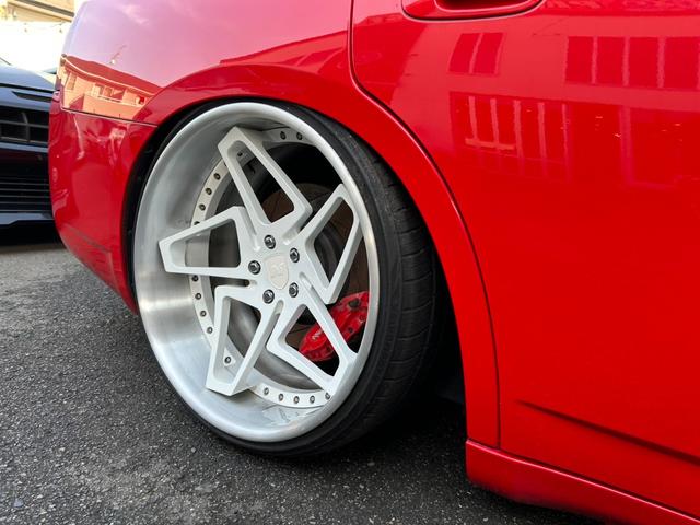 ダッジ・チャージャー ＳＲＴ８　・ＨＥＭＩ　６．１　エアサス（12枚目）