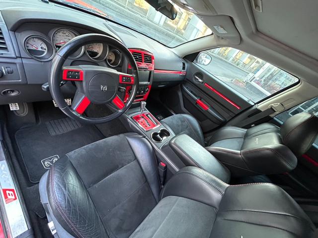 ダッジ・チャージャー ＳＲＴ８　・ＨＥＭＩ　６．１　エアサス（30枚目）