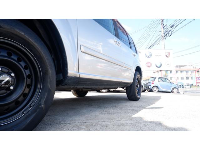 エクストレイル Ｘ　日産ＵＳスチール艶消しブラック１６Ｒホイール　ナビ／ＴＶ　ＤＶＤ　ＣＤ　カプロンレザーシート　禁煙車　車庫保管車両　キーレスエントリー　電動格納ミラー　ＡＴ　衝突安全ボディ　ＡＢＳ　ＥＳＣ　エアコン（12枚目）