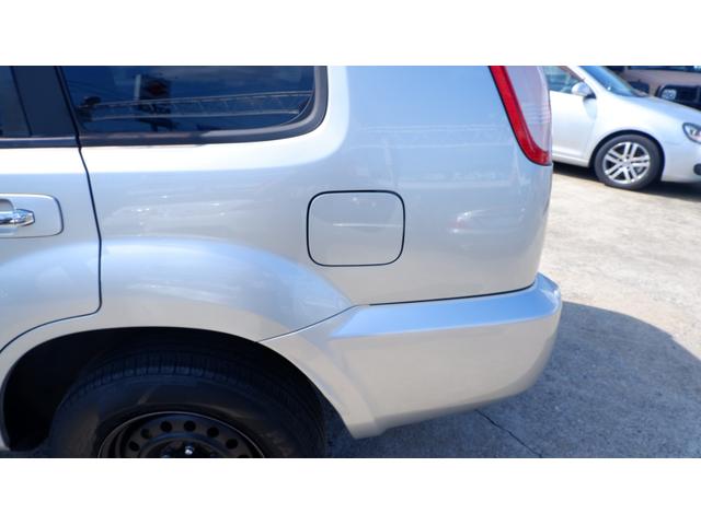 エクストレイル Ｘ　日産ＵＳスチール艶消しブラック１６Ｒホイール　ナビ／ＴＶ　ＤＶＤ　ＣＤ　カプロンレザーシート　禁煙車　車庫保管車両　キーレスエントリー　電動格納ミラー　ＡＴ　衝突安全ボディ　ＡＢＳ　ＥＳＣ　エアコン（20枚目）