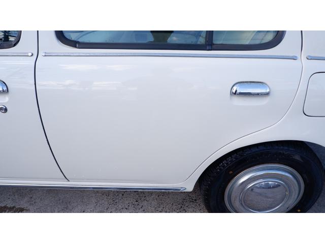 ビュート デラックス 女性オーナー 車庫保管車両 専用革シート 専用革内装 禁煙車 エアバック ABS 専用メッキバンパー エアコン ETC CDデッキ フォグランプ パワーウィンドウ タイヤ4本新品 認定中古車車両(16枚目)