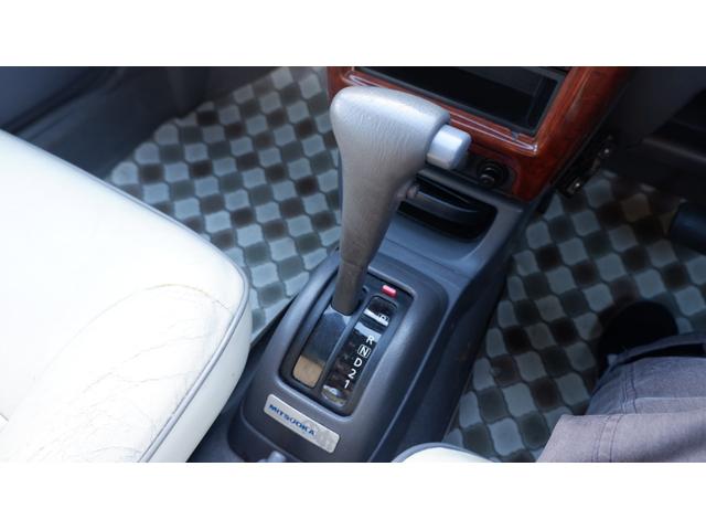 ビュート デラックス 女性オーナー 車庫保管車両 専用革シート 専用革内装 禁煙車 エアバック ABS 専用メッキバンパー エアコン ETC CDデッキ フォグランプ パワーウィンドウ タイヤ4本新品 認定中古車車両(45枚目)