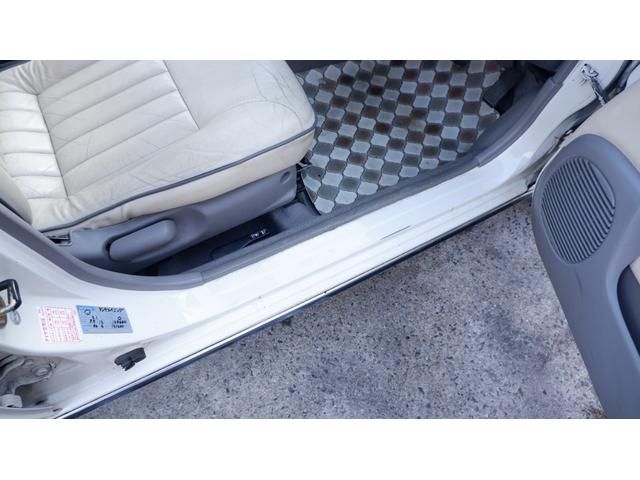 ビュート デラックス 女性オーナー 車庫保管車両 専用革シート 専用革内装 禁煙車 エアバック ABS 専用メッキバンパー エアコン ETC CDデッキ フォグランプ パワーウィンドウ タイヤ4本新品 認定中古車車両(54枚目)