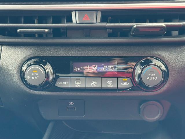 ノート Ｘ　ＥＴＣ　ナビ　ＴＶ　クリアランスソナー　衝突被害軽減システム　オートマチックハイビーム　オートライト　スマートキー　電動格納ミラー　ＣＶＴ　盗難防止システム　衝突安全ボディ　ＡＢＳ　ＥＳＣ　ＣＤ（6枚目）