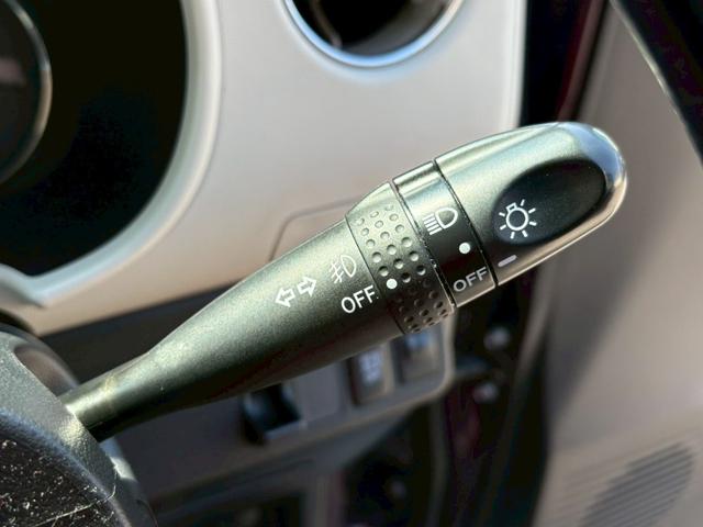 ミラココア ココアプラスＸ　ＥＴＣ　ＬＥＤヘッドライト　ＵＳＢ入力端子　スマートキー　ＣＤ　ラジオ　アイドリングストップ　ベンチシート　衝突安全ボディ　盗難防止システム　ルーフレール　エアバック　電動格納ミラー（36枚目）