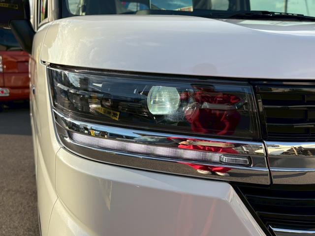 スペーシアカスタム ハイブリッドXSターボ 届出済未使用車 ヘッドアップディスプレイ 両側電動スライドドア シートヒーター サーキュレーター 電動パーキング スズキセーフティーサポート LEDヘッドライト 禁煙車 クリアランスソナー ターボ(20枚目)