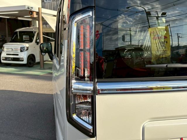 スペーシアカスタム ハイブリッドXSターボ 届出済未使用車 ヘッドアップディスプレイ 両側電動スライドドア シートヒーター サーキュレーター 電動パーキング スズキセーフティーサポート LEDヘッドライト 禁煙車 クリアランスソナー ターボ(63枚目)