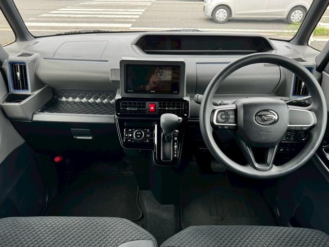 タント カスタムＸ　両側電動スライドドア、Ｂｌｕｅｔｏｏｔｈ接続、フルセグ、ＥＴＣ、ロングスライドシート、ＳＤナビ、バックカメラ、クリアランスナー、ＬＥＤヘッドランプ、オートマチックハイビーム、スマートキー、ＣＤ、ＤＶＤ（2枚目）