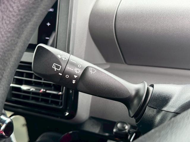 タント カスタムＸ　両側電動スライドドア、Ｂｌｕｅｔｏｏｔｈ接続、フルセグ、ＥＴＣ、ロングスライドシート、ＳＤナビ、バックカメラ、クリアランスナー、ＬＥＤヘッドランプ、オートマチックハイビーム、スマートキー、ＣＤ、ＤＶＤ（35枚目）