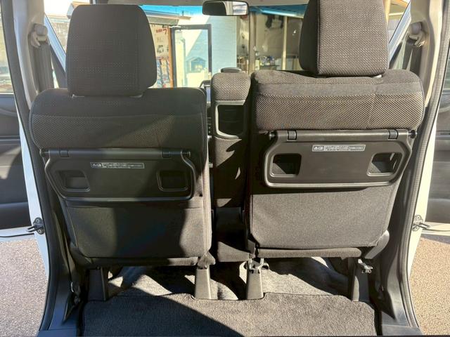 N-BOX G・Lパッケージ ETC バックカメラ Bluetooth接続 片側電動スライドドア チップアップシート インターナビリンク PUSHスタート オートエアコン TV サンシェード スマートキー CD DVD(4枚目)