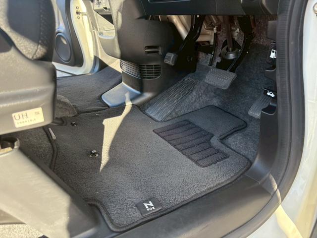 N-BOX G・Lパッケージ ETC バックカメラ Bluetooth接続 片側電動スライドドア チップアップシート インターナビリンク PUSHスタート オートエアコン TV サンシェード スマートキー CD DVD(26枚目)