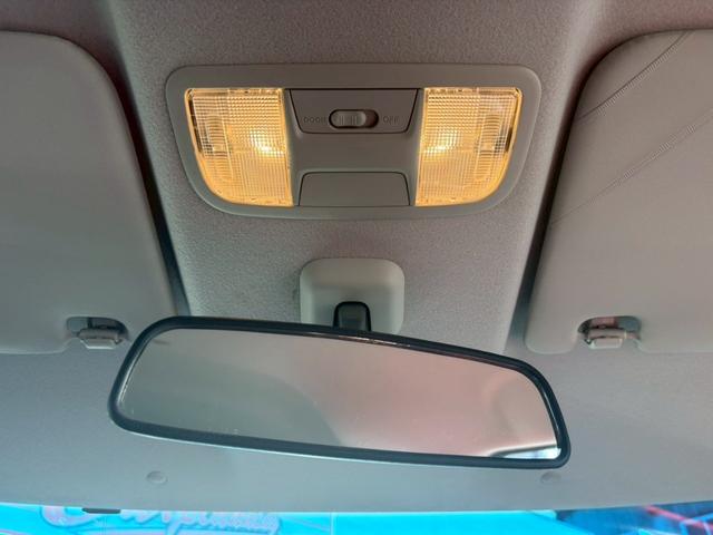 N-BOX G・Lパッケージ ETC バックカメラ Bluetooth接続 片側電動スライドドア チップアップシート インターナビリンク PUSHスタート オートエアコン TV サンシェード スマートキー CD DVD(54枚目)