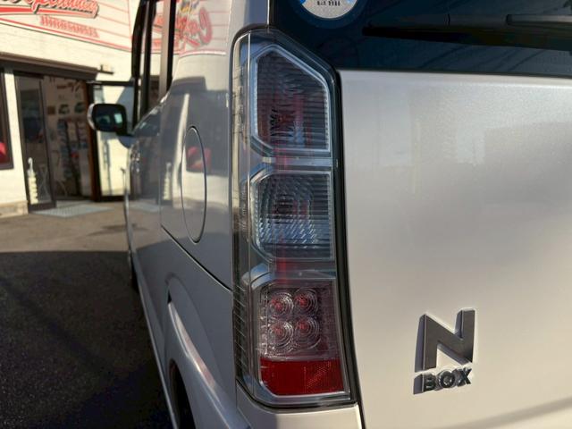 N-BOX G・Lパッケージ ETC バックカメラ Bluetooth接続 片側電動スライドドア チップアップシート インターナビリンク PUSHスタート オートエアコン TV サンシェード スマートキー CD DVD(63枚目)