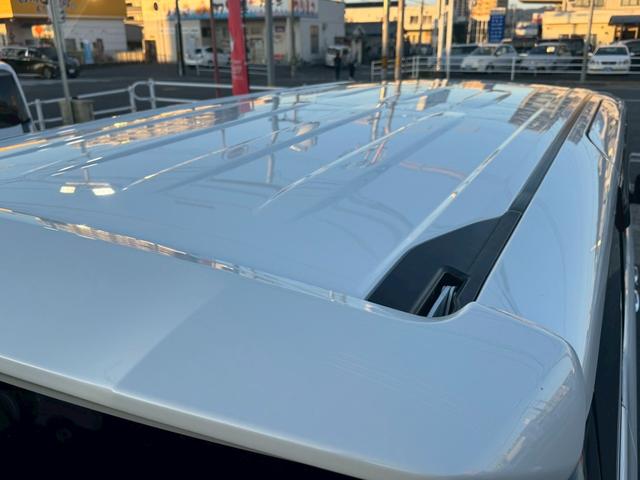 ヴォクシー ZS 煌III バックカメラ、ETC、後席モニタ、両側電動スライドドア、フルセグ、LEDヘッドランプ、クルコン、クリアランスソナー、オートマチックハイビーム、Bluetooth接続、スマートキー、3列シート(62枚目)