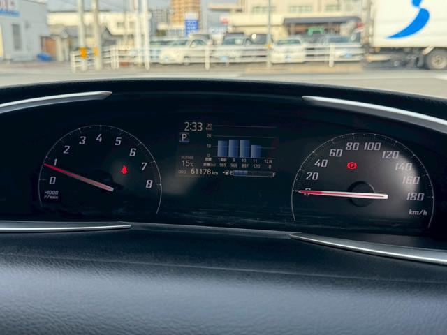 シエンタ G 両側電動スライドドア、フルセグ、ドラレコ、ETC、Bluetooth接続、バックカメラ、シートヒーター、スマートキー、3列シート、SDナビ、CD、DVD、ミュージックサーバ、アイドリングストップ(40枚目)