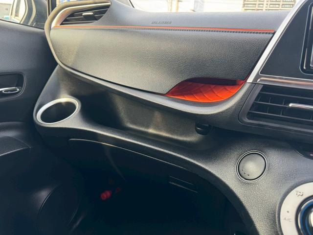 シエンタ G 両側電動スライドドア、フルセグ、ドラレコ、ETC、Bluetooth接続、バックカメラ、シートヒーター、スマートキー、3列シート、SDナビ、CD、DVD、ミュージックサーバ、アイドリングストップ(52枚目)