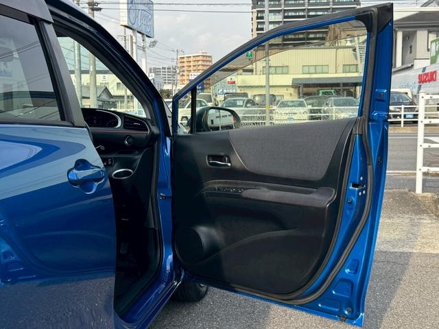 シエンタ G 両側電動スライドドア、フルセグ、ドラレコ、ETC、Bluetooth接続、バックカメラ、シートヒーター、スマートキー、3列シート、SDナビ、CD、DVD、ミュージックサーバ、アイドリングストップ(58枚目)