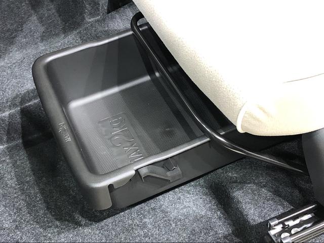 GホワイトアクセントVS SAIII パノラマ対応カメラ LEDヘッドランプ・フォグランプ 置き楽ボックス オートライト プッシュボタンスタート セキュリティアラーム パノラマモニター対応カメラ 両側パワースライドドア(27枚目)