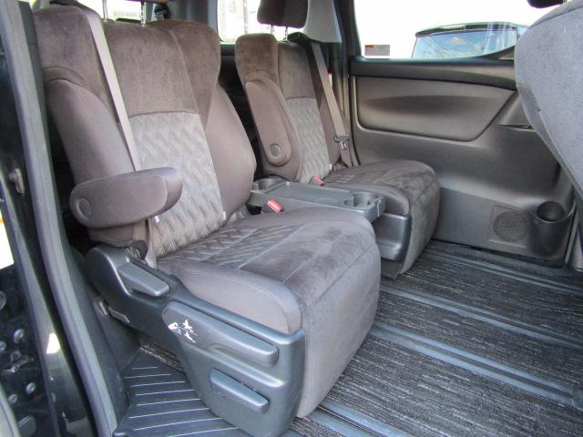 ヴェルファイア ２．５Ｚ　Ａエディション　アルパインＢＩＧＸナビ後席フリップモニター　新品モデリスタサイドエアロ　新品Ｆ／Ｒモデリスタ風エアロキット　７人乗り　Ｂカメラ　ＥＴＣ　両側パワースライド（24枚目）