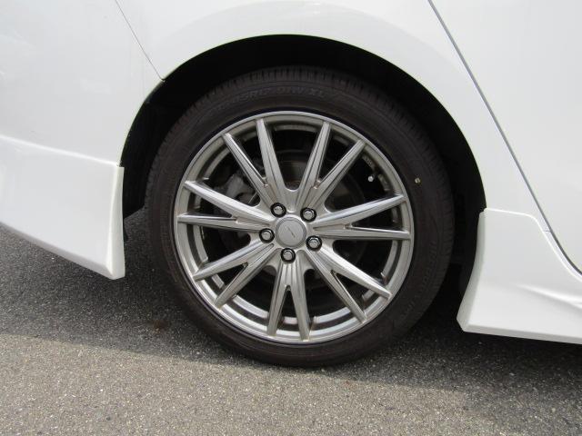 プリウス S パチリスタエアロF/S/R 17インチ 新品タイヤ4本装着 新品社外フォグ Bluetooth ナビTV Bカメラ ETC(5枚目)