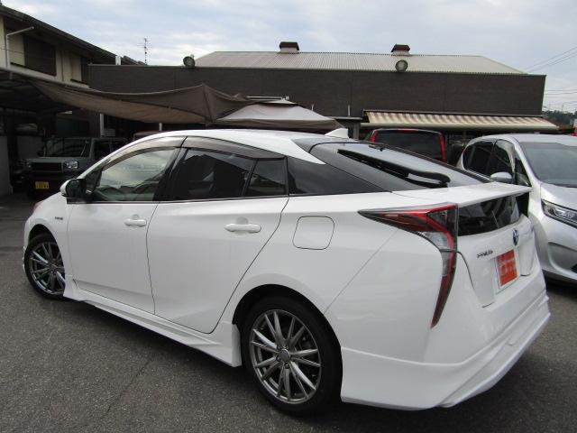 プリウス S パチリスタエアロF/S/R 17インチ 新品タイヤ4本装着 新品社外フォグ Bluetooth ナビTV Bカメラ ETC(7枚目)