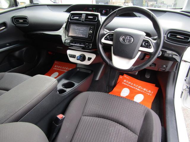 プリウス S パチリスタエアロF/S/R 17インチ 新品タイヤ4本装着 新品社外フォグ Bluetooth ナビTV Bカメラ ETC(10枚目)