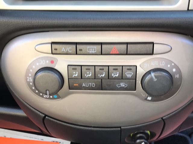ミラジーノ プレミアムＸ　ＡＣ　Ｗエアバック　キーレス　電格ミラー　ナビ　ＣＤ　バックカメラ　ＥＴＣ　盗難防止装置　衝突安全ボディ　ＡＢＳ　エアバッグ　電動格納ミラー（7枚目）