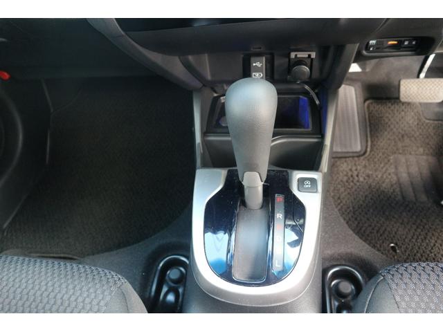 フィット １３Ｇ・Ｌ　ホンダセンシング　ナビ　ＴＶ　ＤＶＤ再生　Ｂｌｕｅｔｏｏｔｈ　バックカメラ　ＧＰＳレーダー　ドラレコ（17枚目）