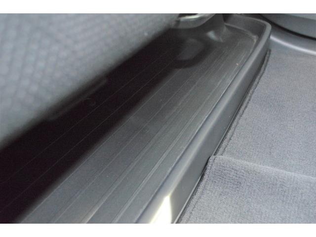 G・Lパッケージ 4WD 修復歴なし スマートキー シートヒーター ETC ナビ フルセグ オートエアコン CD DVD バックカメラ 1ヶ月3000km保証(17枚目)