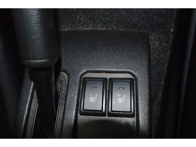 ☆運転席助手席ともにシートヒーターついております！寒い日には大活躍です！