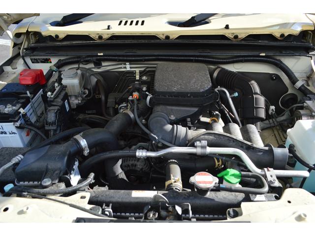 ☆エンジンルームも錆もなく綺麗な状態です！