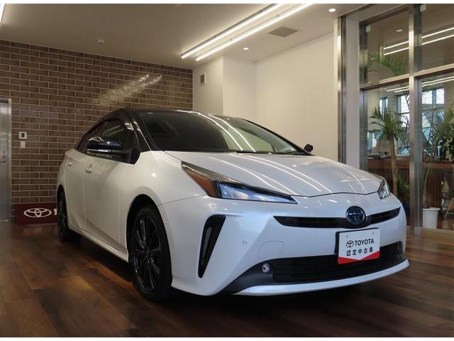 プリウス Ａツーリングセレクション・ブラックエディション　４ＷＤ　衝突被害軽減システム　フルセグ　メモリーナビ　ＤＶＤ再生　バックカメラ　ＥＴＣ　ドラレコ　ＬＥＤヘッドランプ　スマートキー　オートクルーズコントロール　ハイブリッド（3枚目）