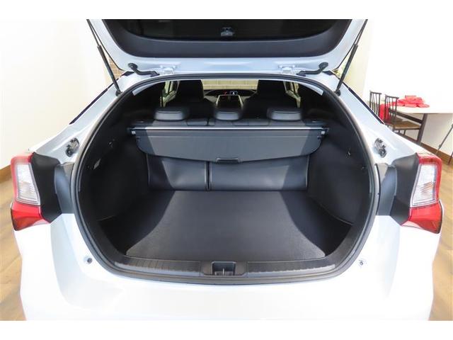 プリウス Ａツーリングセレクション・ブラックエディション　４ＷＤ　衝突被害軽減システム　フルセグ　メモリーナビ　ＤＶＤ再生　バックカメラ　ＥＴＣ　ドラレコ　ＬＥＤヘッドランプ　スマートキー　オートクルーズコントロール　ハイブリッド（8枚目）