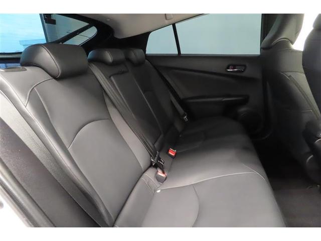 プリウス Ａツーリングセレクション・ブラックエディション　４ＷＤ　衝突被害軽減システム　フルセグ　メモリーナビ　ＤＶＤ再生　バックカメラ　ＥＴＣ　ドラレコ　ＬＥＤヘッドランプ　スマートキー　オートクルーズコントロール　ハイブリッド（9枚目）