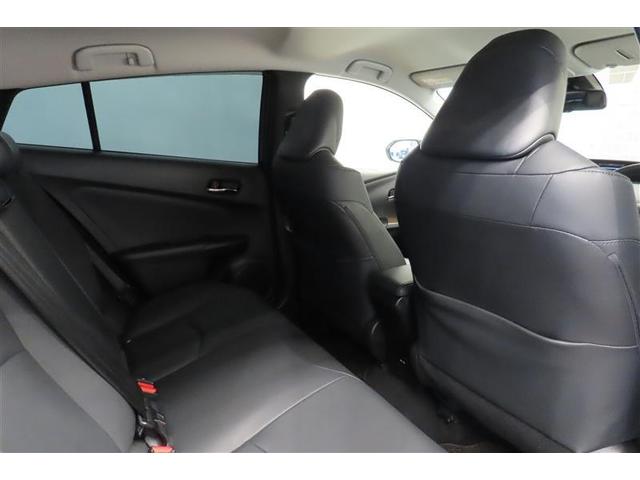 プリウス Ａツーリングセレクション・ブラックエディション　４ＷＤ　衝突被害軽減システム　フルセグ　メモリーナビ　ＤＶＤ再生　バックカメラ　ＥＴＣ　ドラレコ　ＬＥＤヘッドランプ　スマートキー　オートクルーズコントロール　ハイブリッド（10枚目）