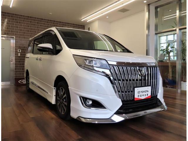 エスクァイア Gi プレミアムパッケージ 衝突被害軽減システム フルセグ メモリーナビ DVD再生 バックカメラ ETC 両側電動スライド 乗車定員7人 LEDヘッドランプ スマートキー オートクルーズコントロール 3列シート(3枚目)