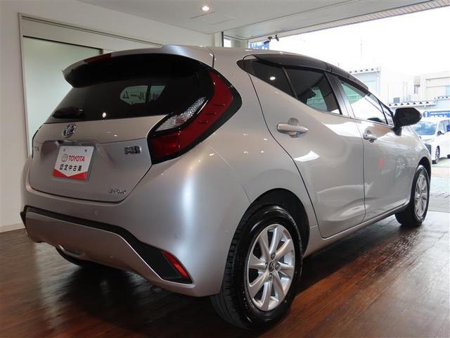 アクア Ｇ　４ＷＤ　衝突被害軽減システム　バックカメラ　ＥＴＣ　ＬＥＤヘッドランプ　スマートキー　オートクルーズコントロール　ハイブリッド　盗難防止装置（6枚目）